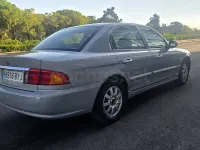 Usado Kia Magentis 136 CV (100 kW) 2003 Gris / plata Berlina