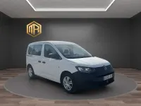 Usado VW Caddy 102 CV (75 kW) 2022 Blanco Monovolumen