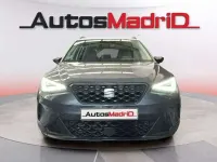 Usado Seat Arona Style 110 CV (80 kW) 2023 Gris SUV