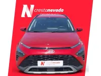 Usado Hyundai Bayon 100 CV (73 kW) 2022 Granate SUV