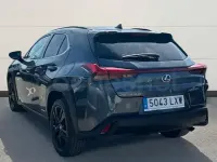 Usado Lexus UX 184 CV (135 kW) 2022 Gris / plata SUV