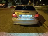 Usado Mercedes C200 Avantgarde 163 CV (119 kW) 2002 Gris / plata Berlina