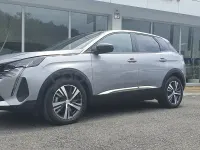 Usado Peugeot 3008 Allure 180 CV (132 kW) 2024 Gris / plata SUV