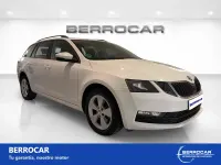 Usado Skoda Octavia Ambition 115 CV (84 kW) 2019 Blanco Familiar