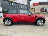 Usado Mini Cooper 115 CV (84 kW) 2001 Rojo Utilitario
