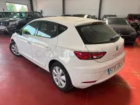 Usado Seat Leon Style 115 CV (84 kW) 2020 Blanco Berlina