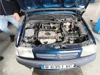 Usado Citroën Saxo 90 CV (66 kW) 1999 Azul Utilitario