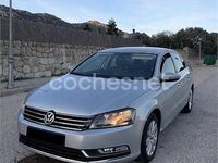 Usado VW Passat Exclusive 105 CV (77 kW) 2012 Gris / plata Berlina