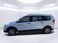 Usado Dacia Lodgy Comfort 116 CV (85 kW) 2022 Blanco Monovolumen