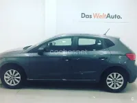 Usado Seat Ibiza Reference 90 CV (66 kW) 2018 Gris / plata Utilitario