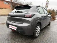 Usado Peugeot 208 Active 100 CV (73 kW) 2022 Gris / plata Utilitario