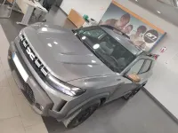 Usado Dacia Duster Extreme 130 CV (95 kW) 2025 Gris / plata SUV
