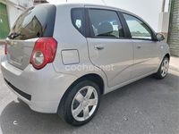Usado Chevrolet Aveo LS 100 CV (73 kW) 2009 Gris / plata Berlina