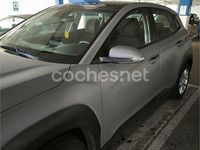 Usado Hyundai Kona 120 CV (88 kW) 2019 Gris / plata SUV