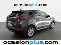 Usado Hyundai Tucson 115 CV (84 kW) 2015 Gris SUV