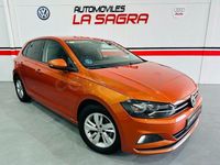Usado VW Polo Advance 95 CV (69 kW) 2018 Naranja Berlina