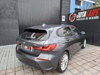 Usado BMW 118 136 CV (100 kW) 2020 Gris / plata Utilitario