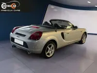 Usado Toyota MR2 140 CV (102 kW) 2000 Gris Descapotable