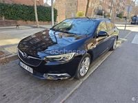 Usado Opel Insignia Selective 136 CV (100 kW) 2017 Negro Berlina