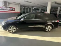 Usado VW Golf VIII Life 116 CV (85 kW) 2021 Negro Familiar