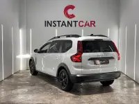 Usado Dacia Jogger Comfort 110 CV (80 kW) 2022 Blanco Monovolumen