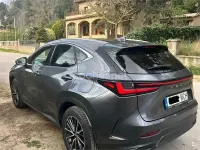 Usado Lexus NX350h Executive Line 242 CV (177 kW) 2021 Gris / plata SUV