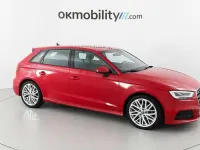 Usado Audi A3 150 CV (110 kW) 2019 Rojo Berlina