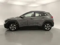 Usado Hyundai Kona 141 CV (103 kW) 2022 Gris / plata SUV