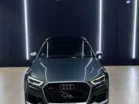 Usado Audi RS3 Sportback 400 CV (294 kW) 2020 Gris Utilitario
