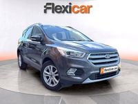 Usado Ford Kuga Trend+ 150 CV (110 kW) 2018 Gris SUV
