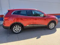 Usado Renault Kadjar Zen 130 CV (95 kW) 2017 Granate SUV