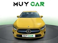 Usado Mercedes A200 150 CV (110 kW) 2022 Amarillo Utilitario