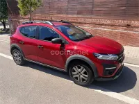 Usado Dacia Sandero Essentiel 100 CV (73 kW) 2021 Rojo Berlina