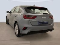 Usado Kia Ceed 100 CV (73 kW) 2026 Gris Utilitario