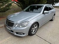 Usado Mercedes E220 170 CV (125 kW) 2010 Gris / plata Berlina