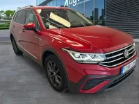 Usado VW Tiguan Life 150 CV (110 kW) 2022 Rojo SUV