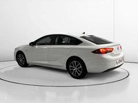 Usado Opel Insignia Edition 122 CV (89 kW) 2022 Blanco Berlina