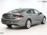Usado Opel Insignia Innovation 165 CV (121 kW) 2019 Gris