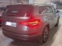 Usado Skoda Kodiaq Style 150 CV (110 kW) 2023 Gris / plata SUV