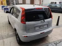 Usado Nissan Note Acenta 88 CV (64 kW) 2008 Blanco Utilitario