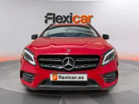 Usado Mercedes GLA180 122 CV (89 kW) 2020 Rojo SUV