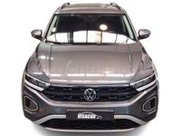 Usado VW T-Roc Life 115 CV (84 kW) 2024 Gris / plata SUV