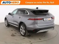 Usado Jaguar F-Pace SE 241 CV (177 kW) 2022 Gris SUV