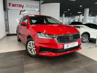 Usado Skoda Fabia Selection 115 CV (84 kW) 2024 Rojo Utilitario