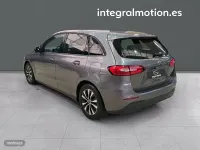 Usado Mercedes B180 136 CV (100 kW) 2020 Varios colores Utilitario