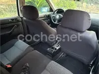 Usado VW Golf III Conceptline 100 CV (73 kW) 1999 Azul Berlina
