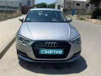 Usado Audi A3 Sportback Design 116 CV (85 kW) 2017 Gris Utilitario