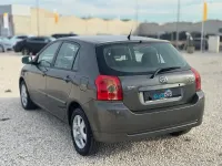 Usado Toyota Corolla Luna 90 CV (66 kW) 2006 Gris / plata Berlina