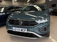 Usado VW T-Roc Life 150 CV (110 kW) 2023 Azul SUV