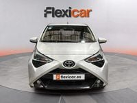 Usado Toyota Aygo X-play 72 CV (52 kW) 2019 Gris Utilitario